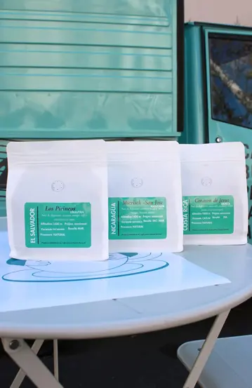 Pachet Cafea de specialitate Emozia