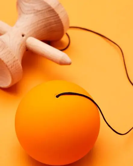 Kendama Krom Pop Rubber Orange
