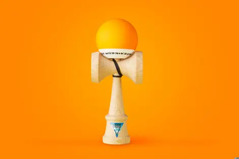 Kendama Krom Pop Rubber Orange